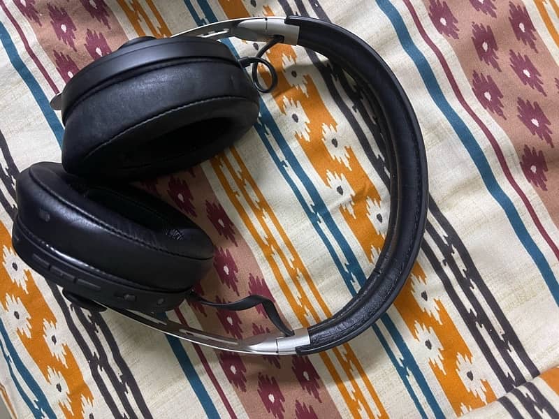 SENNHEISER MOMENTUM 3 WIRELESS 6