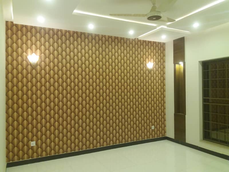 Like New 8 Marla Upper Portion For Rent In Usman Block Sector B Bahria Town Lahore 6