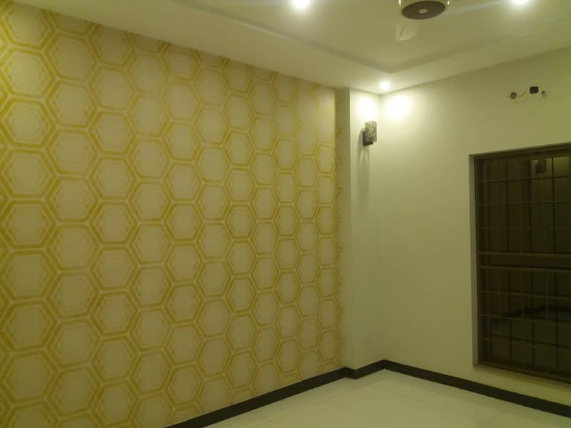 Like New 8 Marla Upper Portion For Rent In Usman Block Sector B Bahria Town Lahore 29