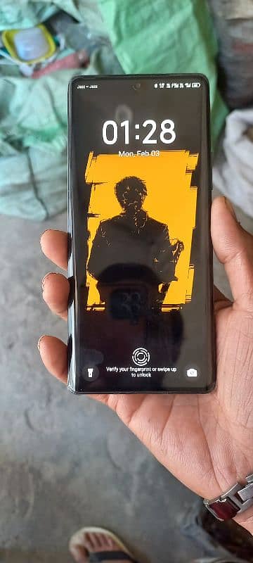 model camon30s condition 10by10 1