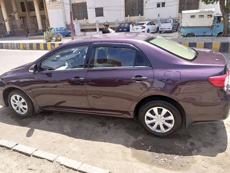 Toyota Corolla GLI 2013.03318372863 3