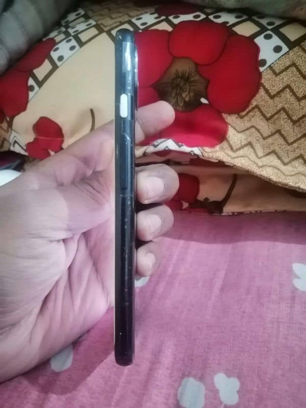 Google Pixel 4 mint condition urgent sale 2