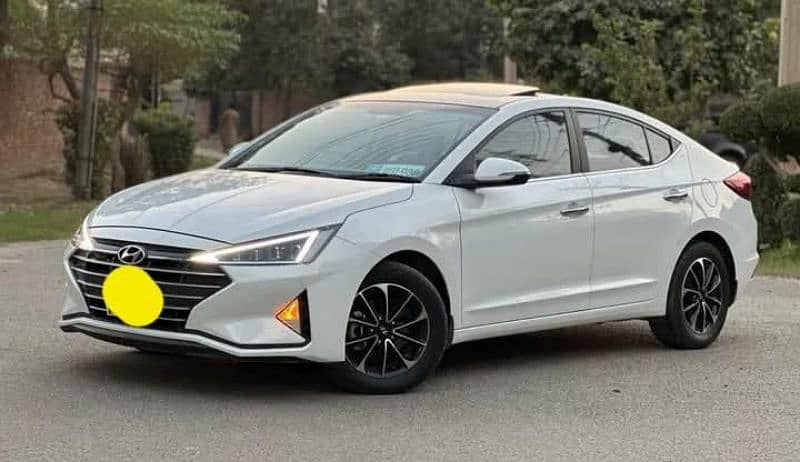 Hyundai Elantra 2022 4