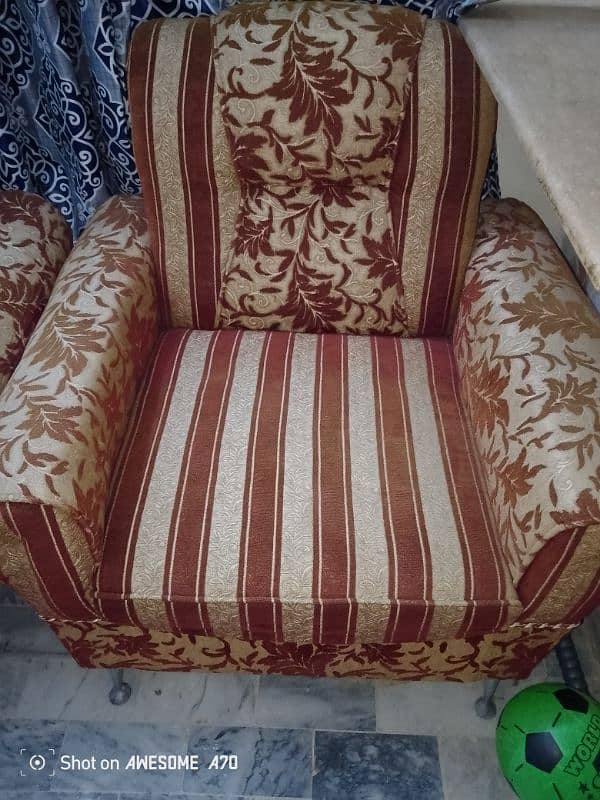 7 seater sofa set excellent condition 1