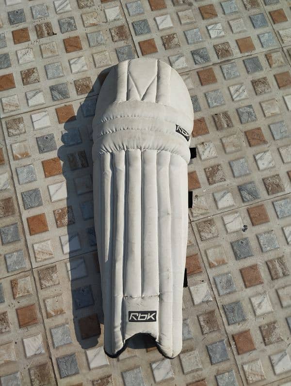 RBK Batting Pads 2