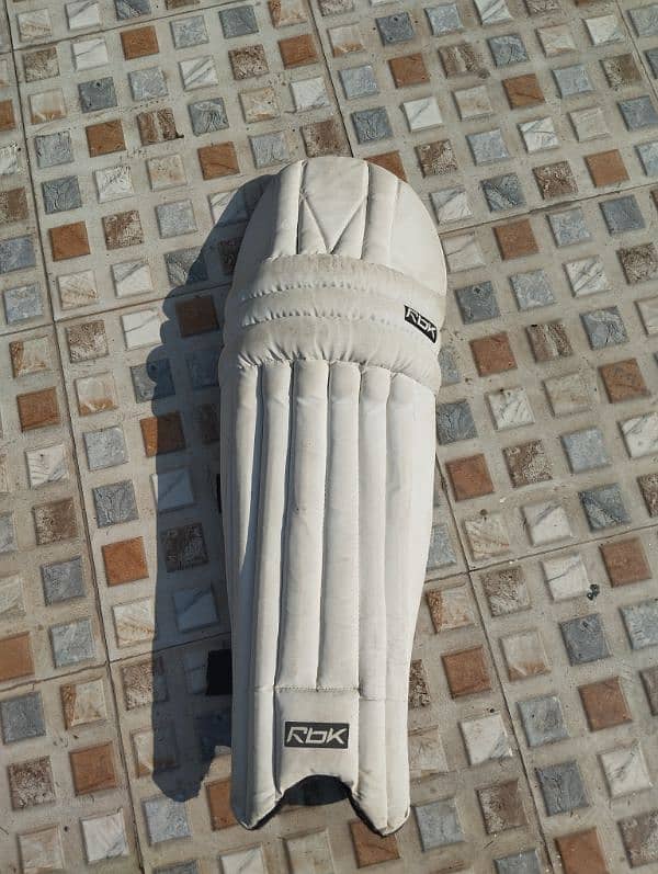 RBK Batting Pads 3