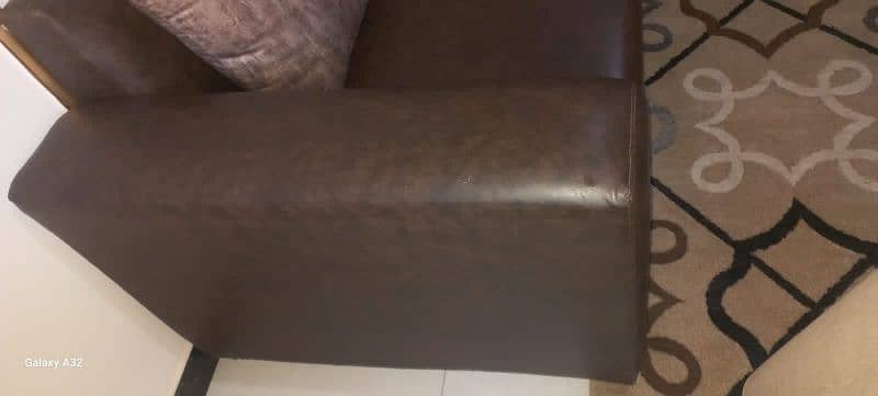 L- shape sofa urgent sale 1