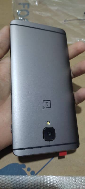 OnePlus 3 10/10 PTA Approved mobile phone 2