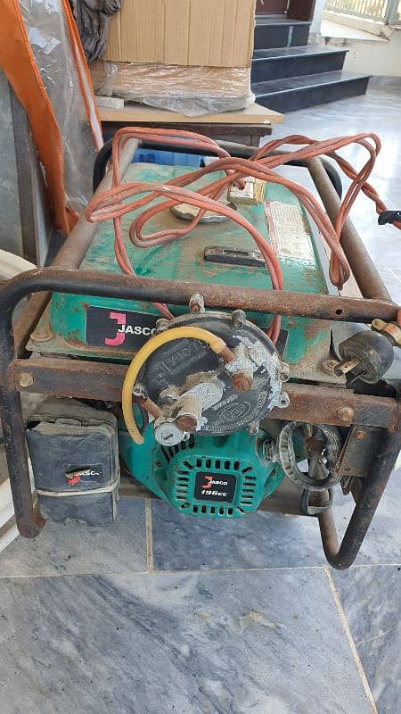 jasco generator 2.5kv 3000D-B 1