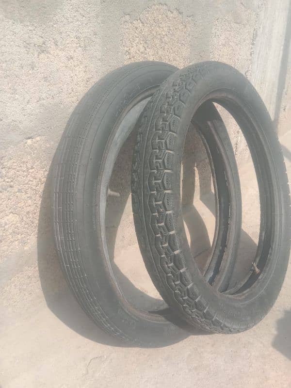 125 saaf suthre tyre hai 1