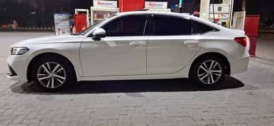 Fortuner car rental/Rent a car/Toyota fortuner/self drive