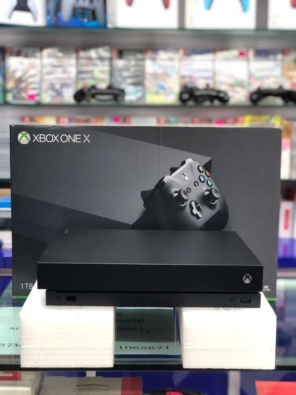 Xbox OneX 1 TB 4K Sported with 15 games installed 6