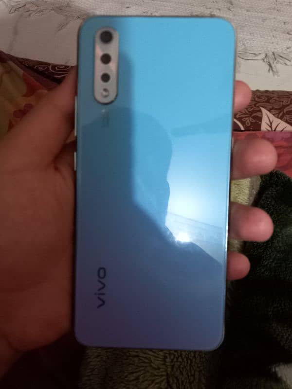 vivo S1 8/256 1