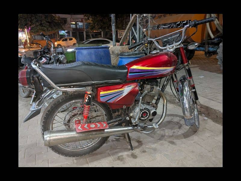 uragent sale honda 125 ,_ 4