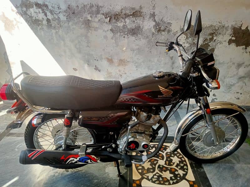 Honda CG 125 APPLIED FOR 1