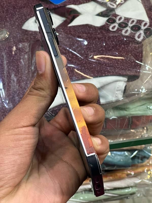 iPhone 15 plus 128gb non pta Jv lla health 90 only box and phone 5