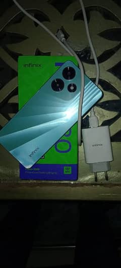 INfinix Hot 30 8+8 /128 lush contion