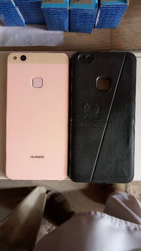 I m sealing My phone Huawei p10 light 1