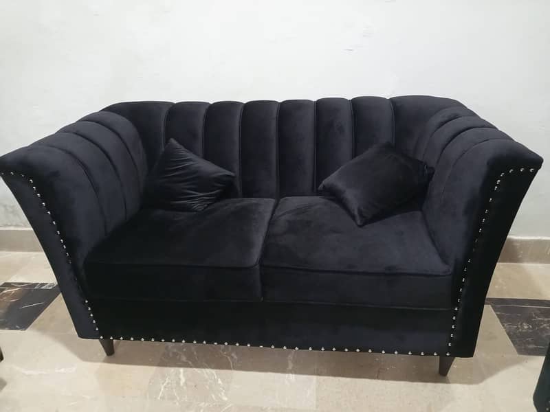 7 Seater Sofa Available For Sale || Black & Shine Velvet Sofa Set 8