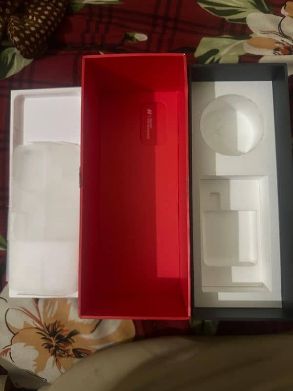 OnePlus 9 | Box Charger | PTA Approved 4