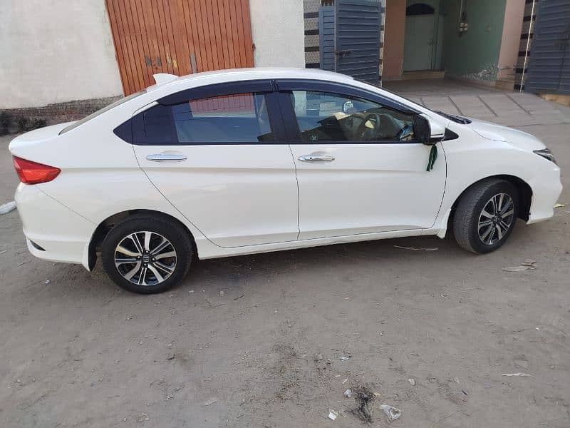 HONDA CITY FULL OPTION 2024 FOR SALE 4