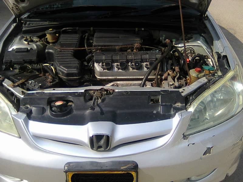 CIVIC VTI ORIEL 2005 SILVER FULL ORIGINAL AUTOMATIC BEHTREEN CONDITION 10