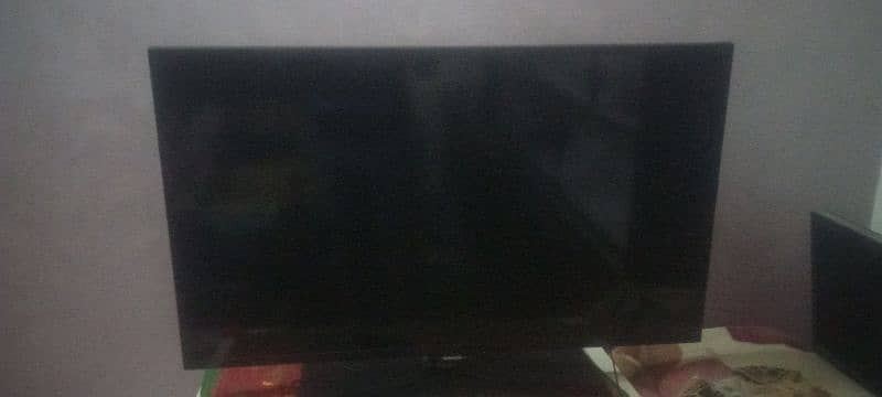 Samsung led 44 inch simple 2