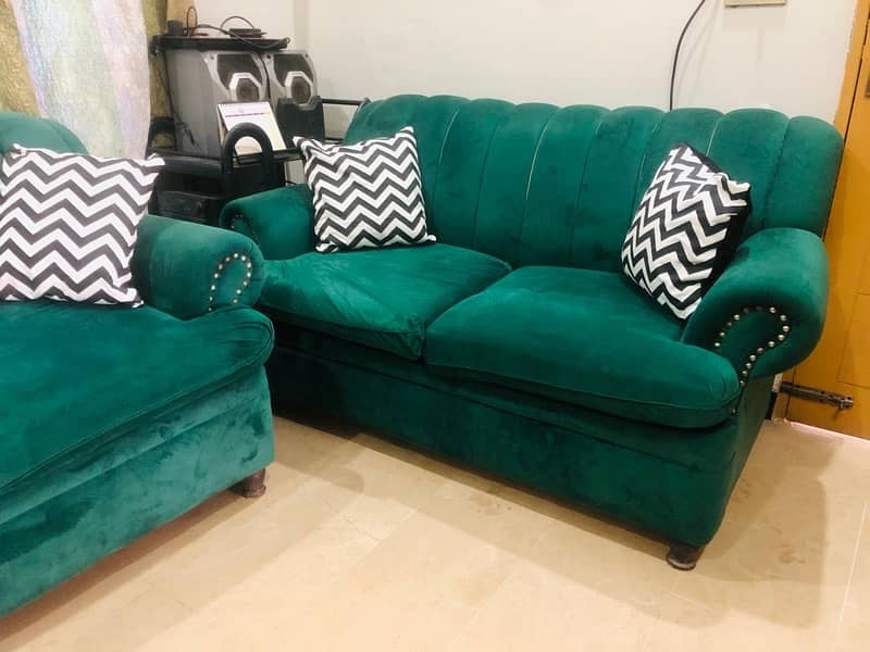 7 seater Luxury sofa for sell 1