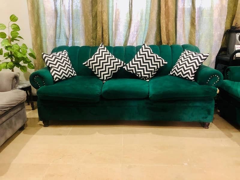 7 seater Luxury sofa for sell 3