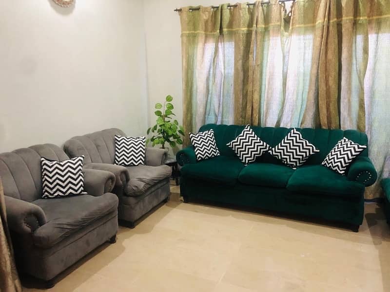 7 seater Luxury sofa for sell 4