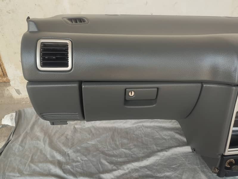 Suzuki cultus dashboard With steering 5