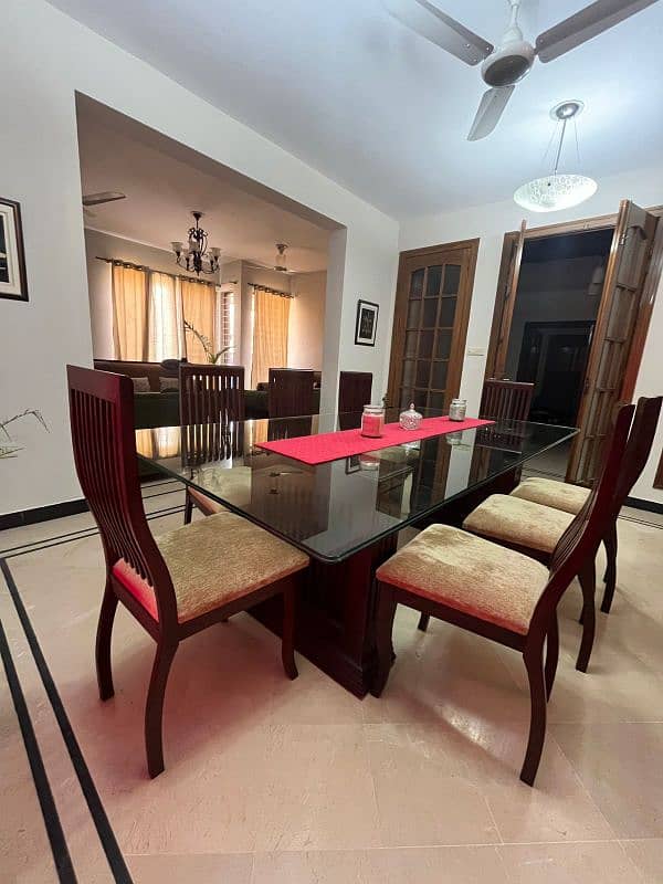 8 seater dining table 2