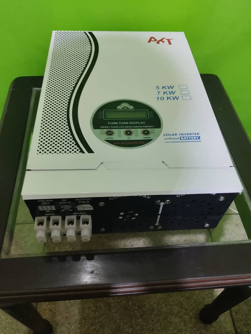 5KW 10KW 15 KW SOLAR INVERTERS 2