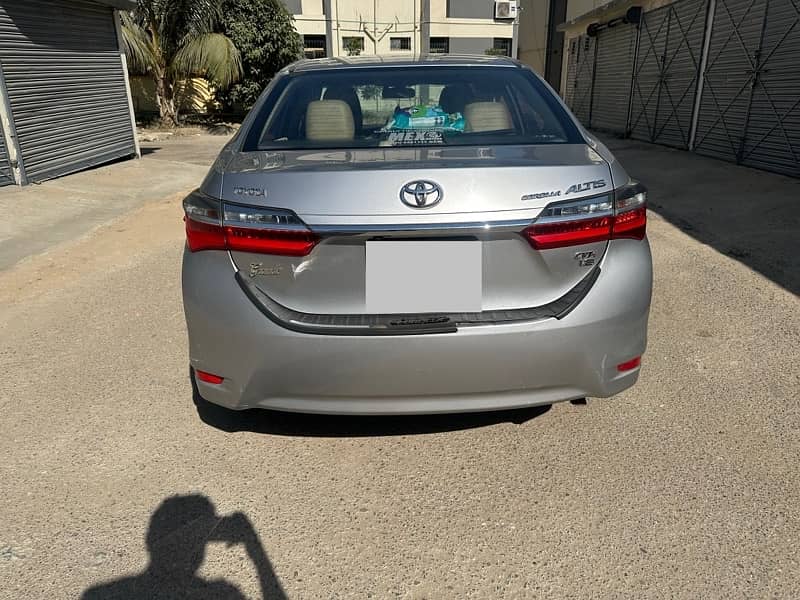 Toyota Corolla Altis 2018 1