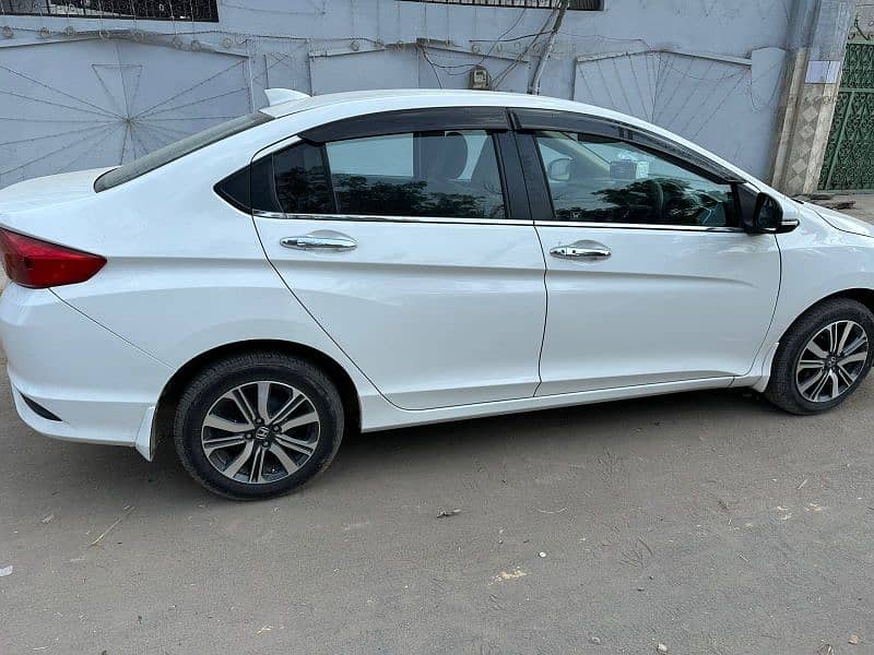 Honda City Aspire 2021 3