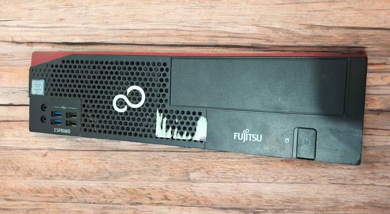 FUJITSU core i3 6th Generation. 8Gb. ram ddr4/ 1