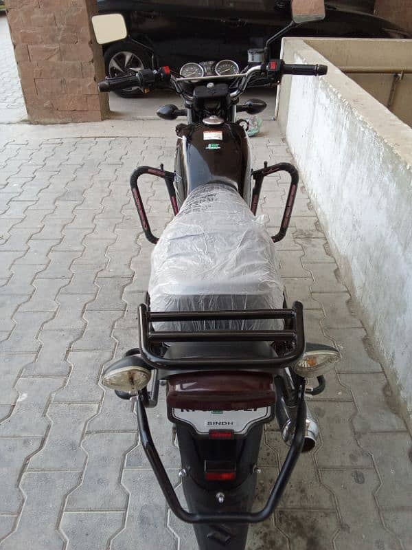 Suzuki GS 150 SE model 2022, urgent sale 7