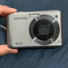 Samsung ES20 Digital Camera