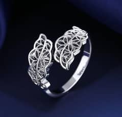 sliver plated leaf design ring