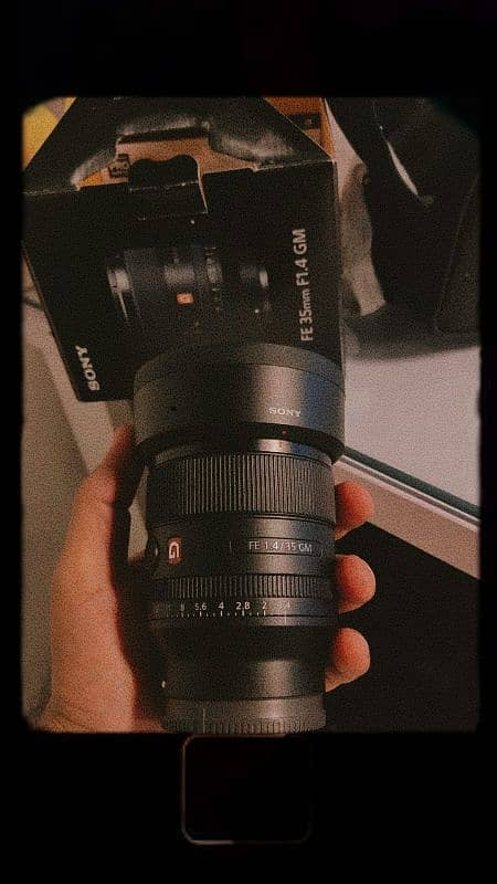 Sony 35mm f/1.4 G Master Lens – Like New Condition 1