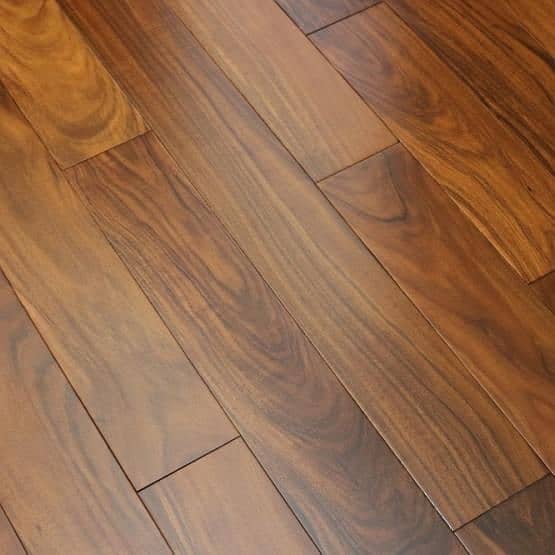 Wooden Floor / SPC Floor / Vinyl / Wallpapers / Blinds / Grass / Pane 6