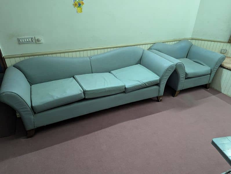 6 seater sofa set good condition 2