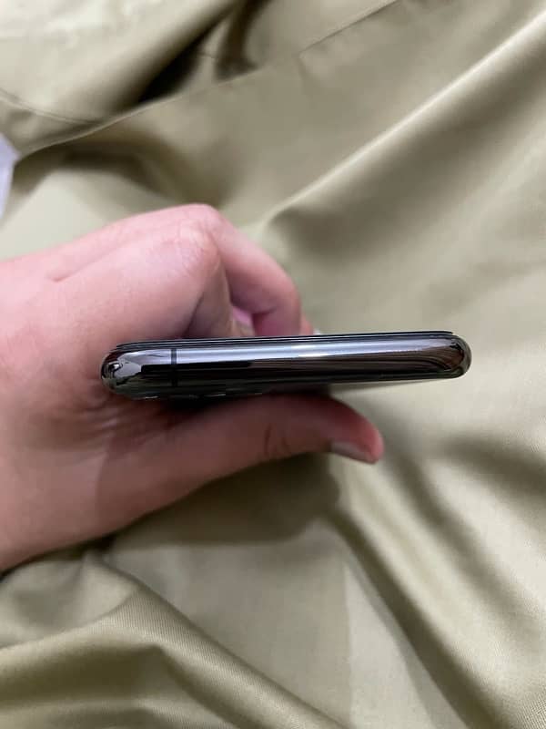 iphone 11 pro PTA 2