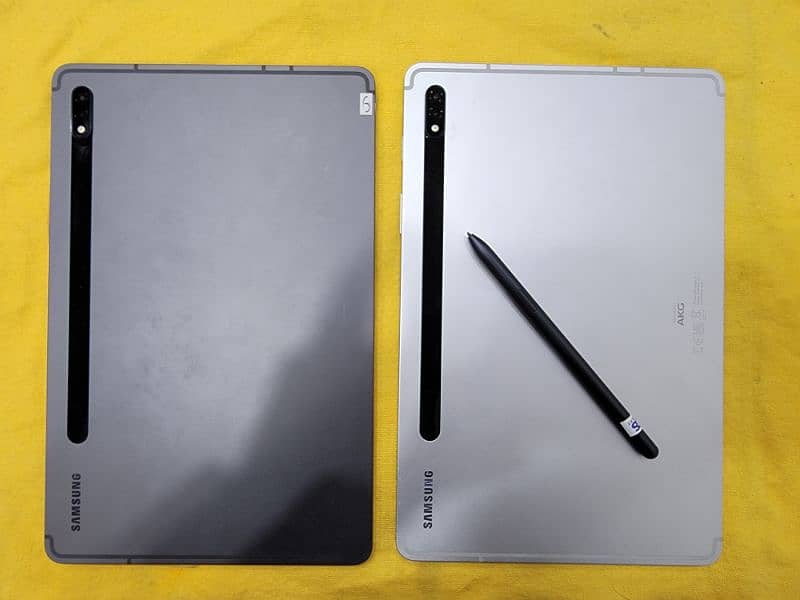 Samsung tab s8 (8+12) with s pen 1