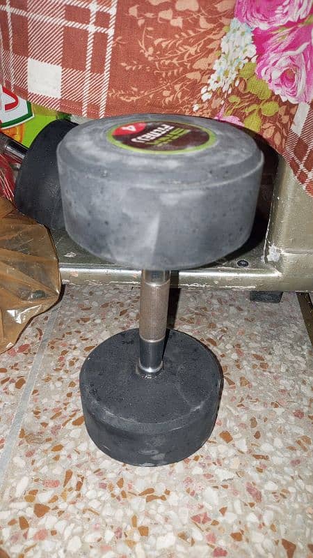 4 kg single piece of dumbbell 0