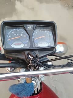 Honda 125 All ok Red colur