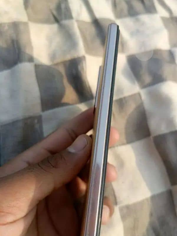 Vivo v23e Model 2116 Os13 RAM 8+4 Storeg 128 3