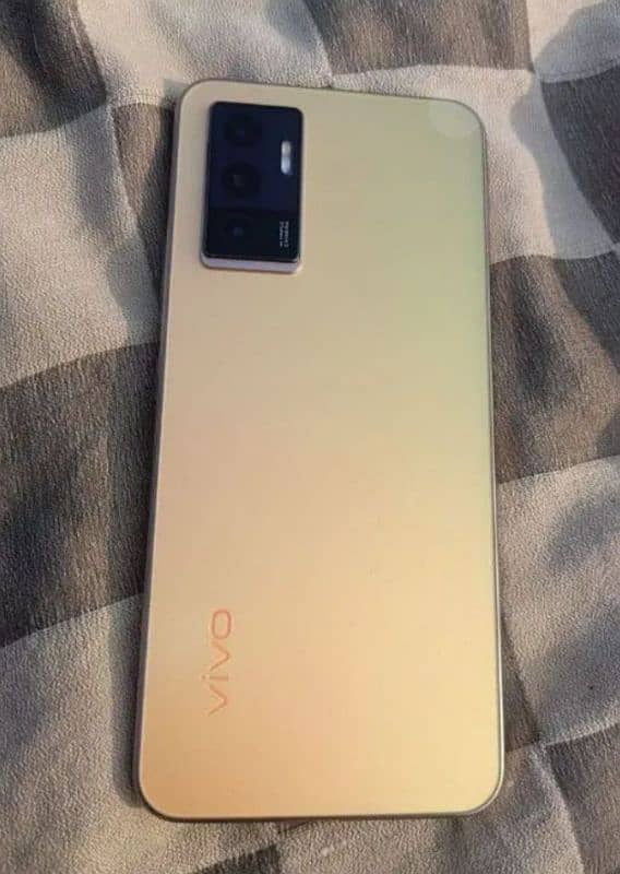 Vivo v23e Model 2116 Os13 RAM 8+4 Storeg 128 4