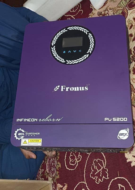 pv 5200 watt inverter fronus 3