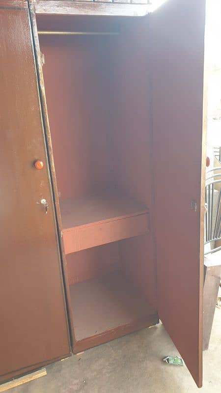 New condition wardrobe 4